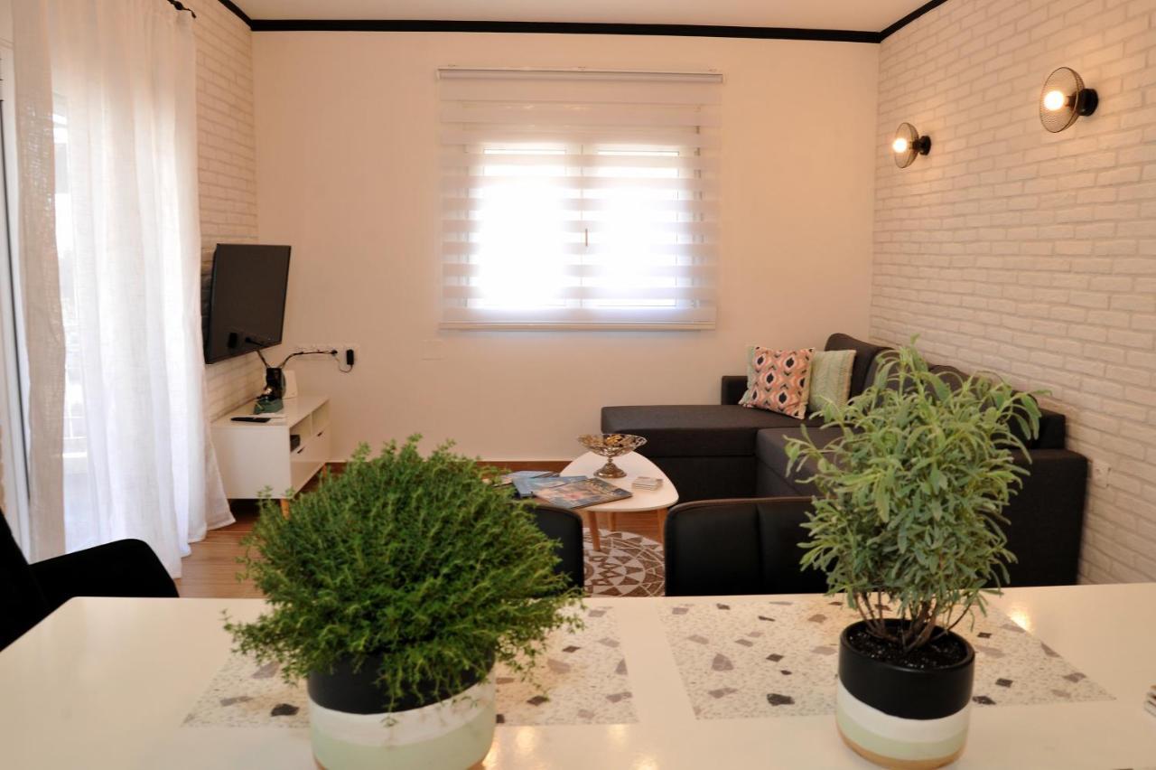 Vintage Apartment Helios Kalampáka Eksteriør bilde